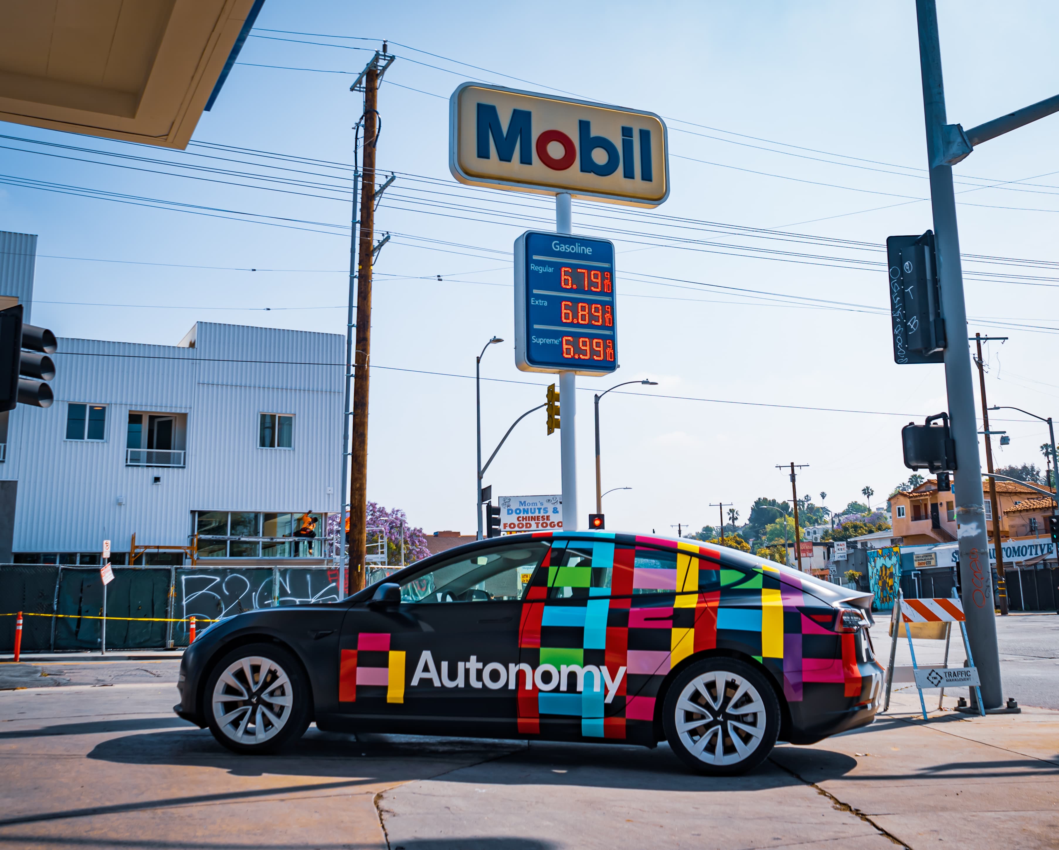 3 Reasons to Try a Monthly Tesla Subscription