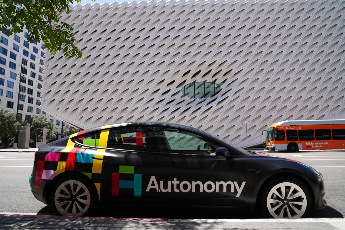 Autonomy Tesla's outside of the Broad Museum in Downtown LA.