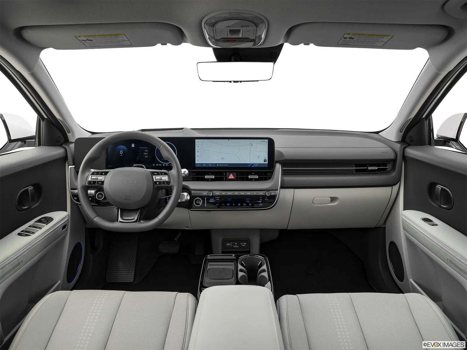 Hyundai Ioniq 5 interior, Front row